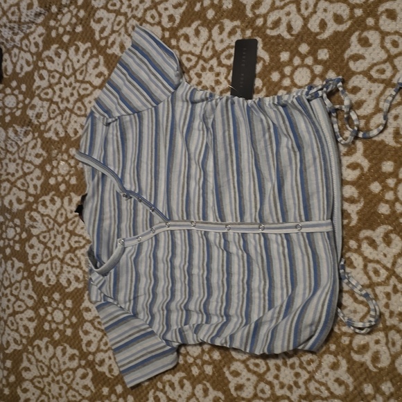 Striped crop t-shirt - Picture 1 of 6